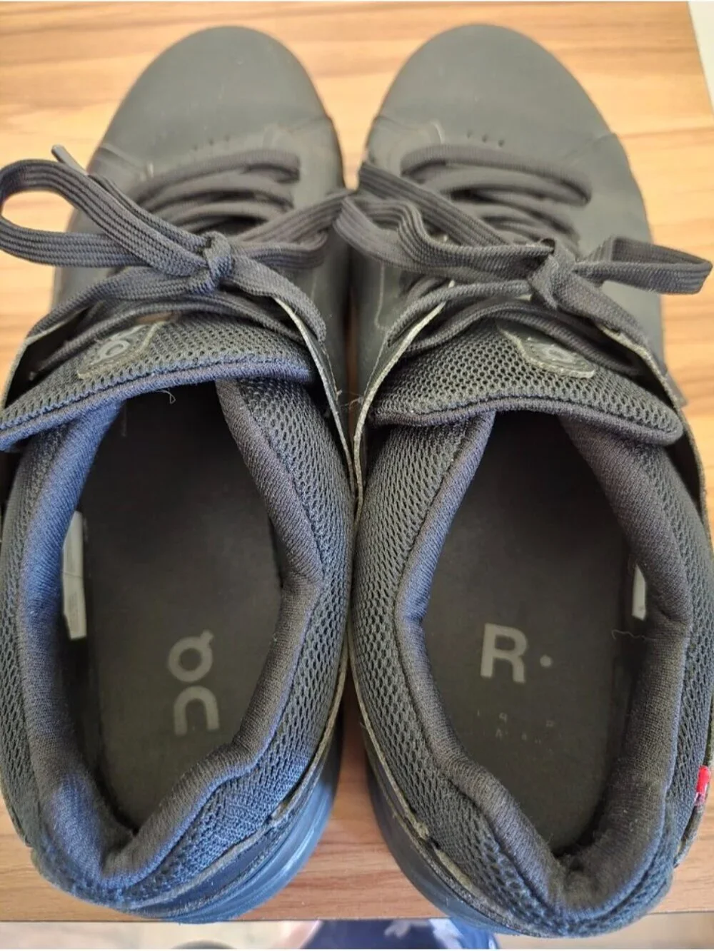 On Cloud Men's THE ROGER Clubhouse Black Shoes